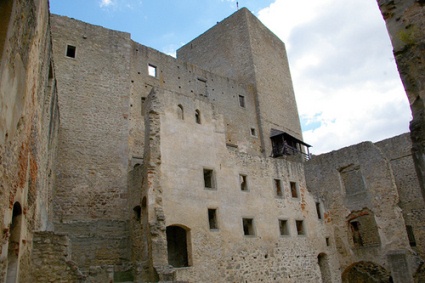 Замок Ландштейн
